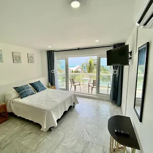 Apartamento Exclusivos Con Playa Privada
